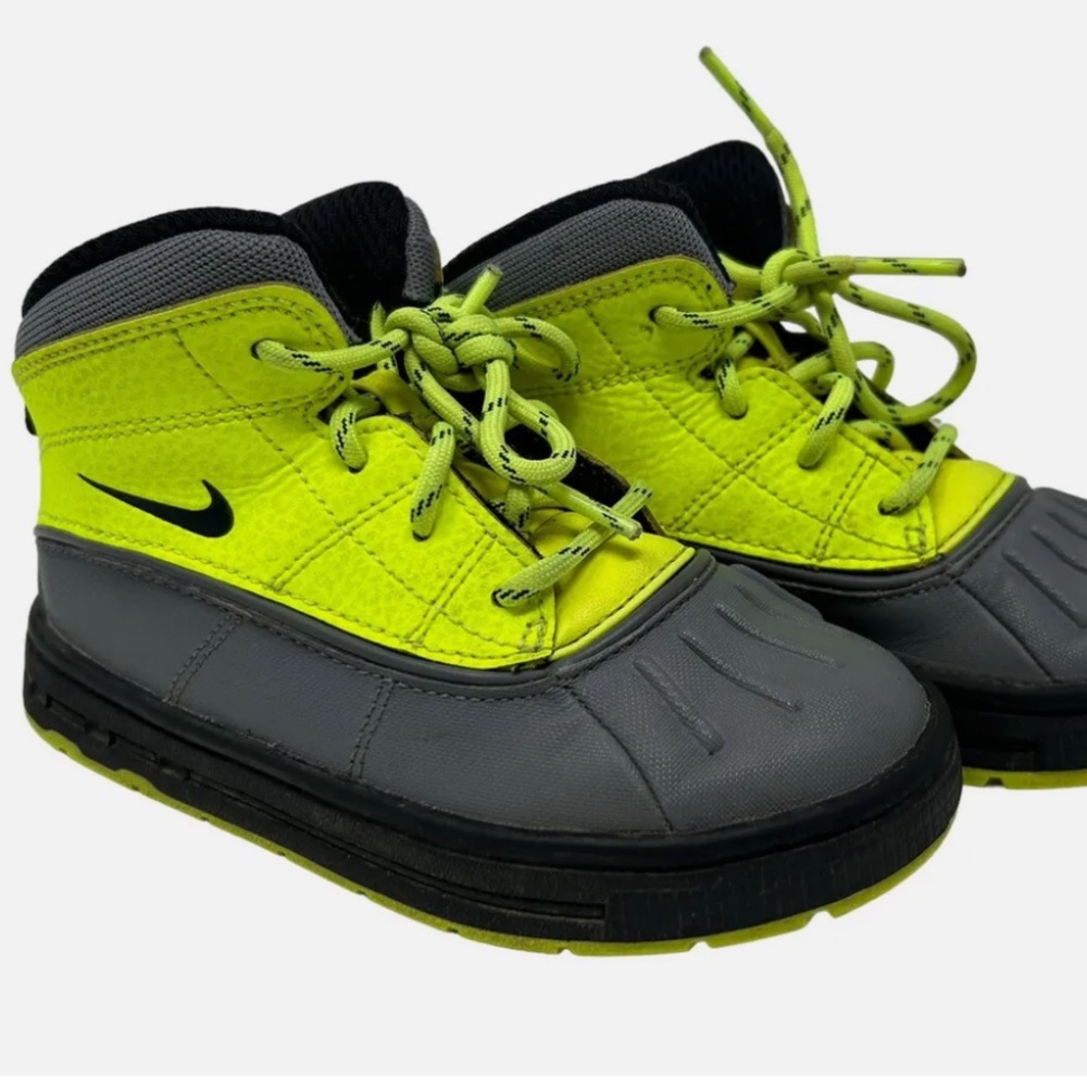 Nike